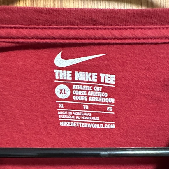 Nike Maroon Legends Graphic Tee - Picture 4 of 4